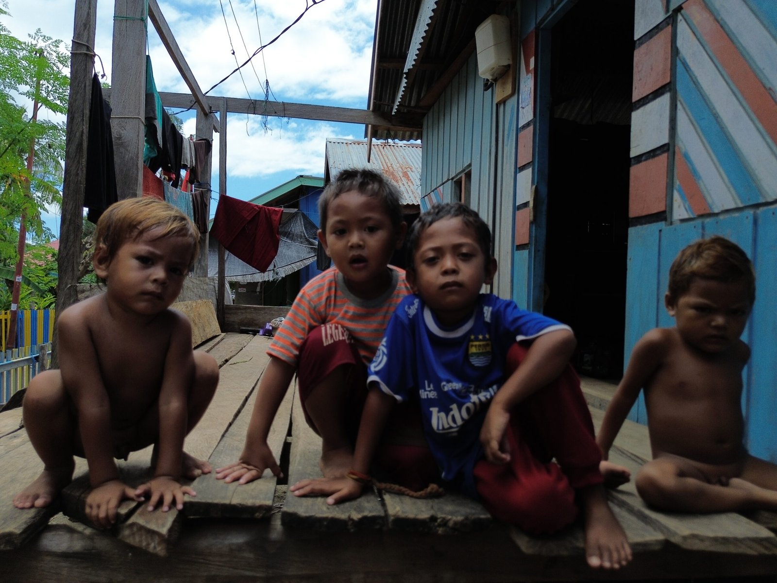 Anak Suku Bajau Puununu